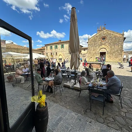 Bed & Breakfast And Wine Al Castello