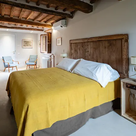 And Wine Al Castello Couette-café Monteriggioni