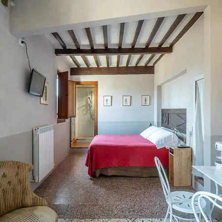 Couette-café And Wine Al Castello Monteriggioni