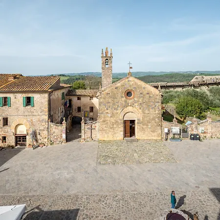 And Wine Al Castello Bed & Breakfast Monteriggioni